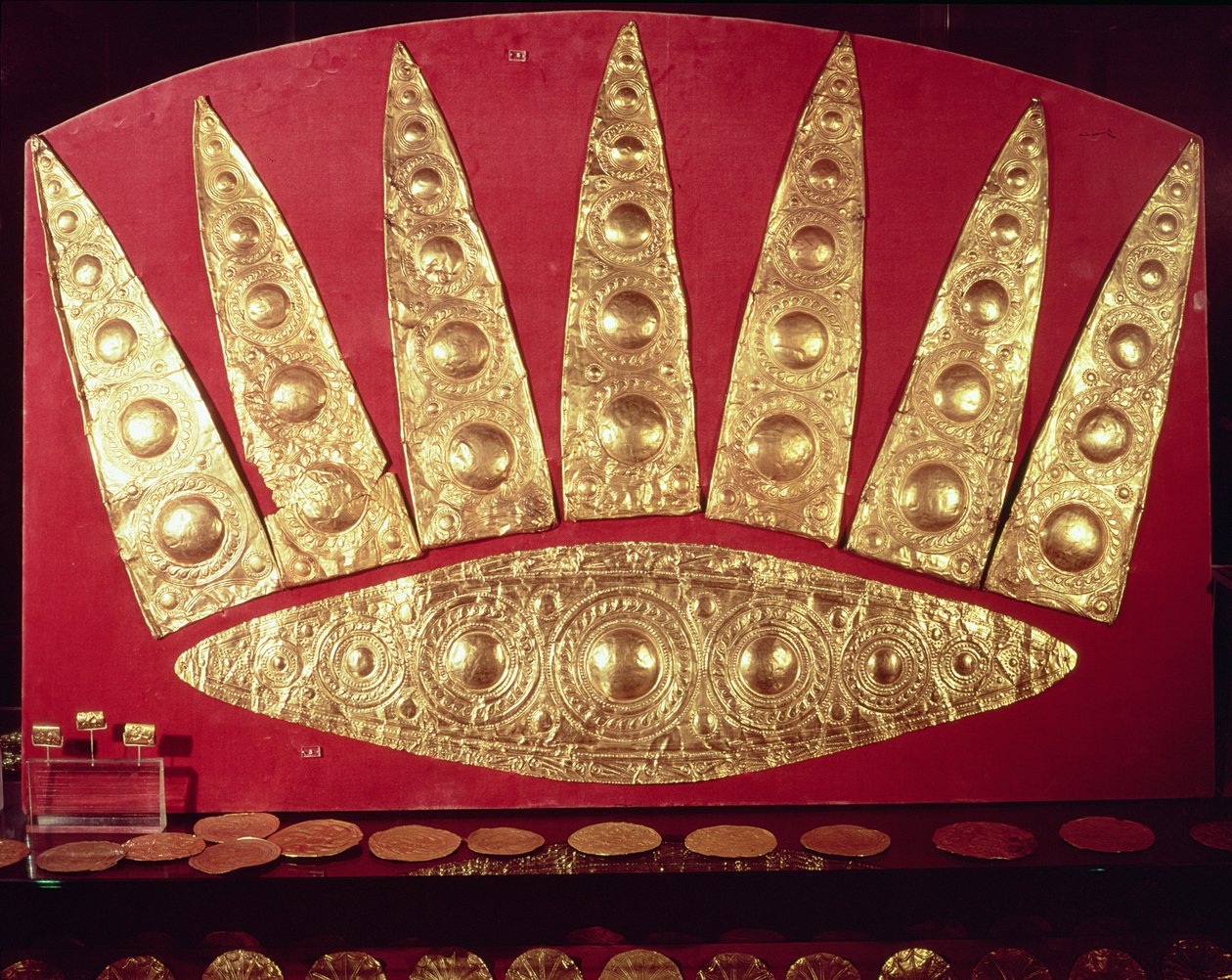 Tiara fra Grav III, Gravcirkel A, Mykene, ca. 1500-tallet f.Kr. (guld) af Mycenaean