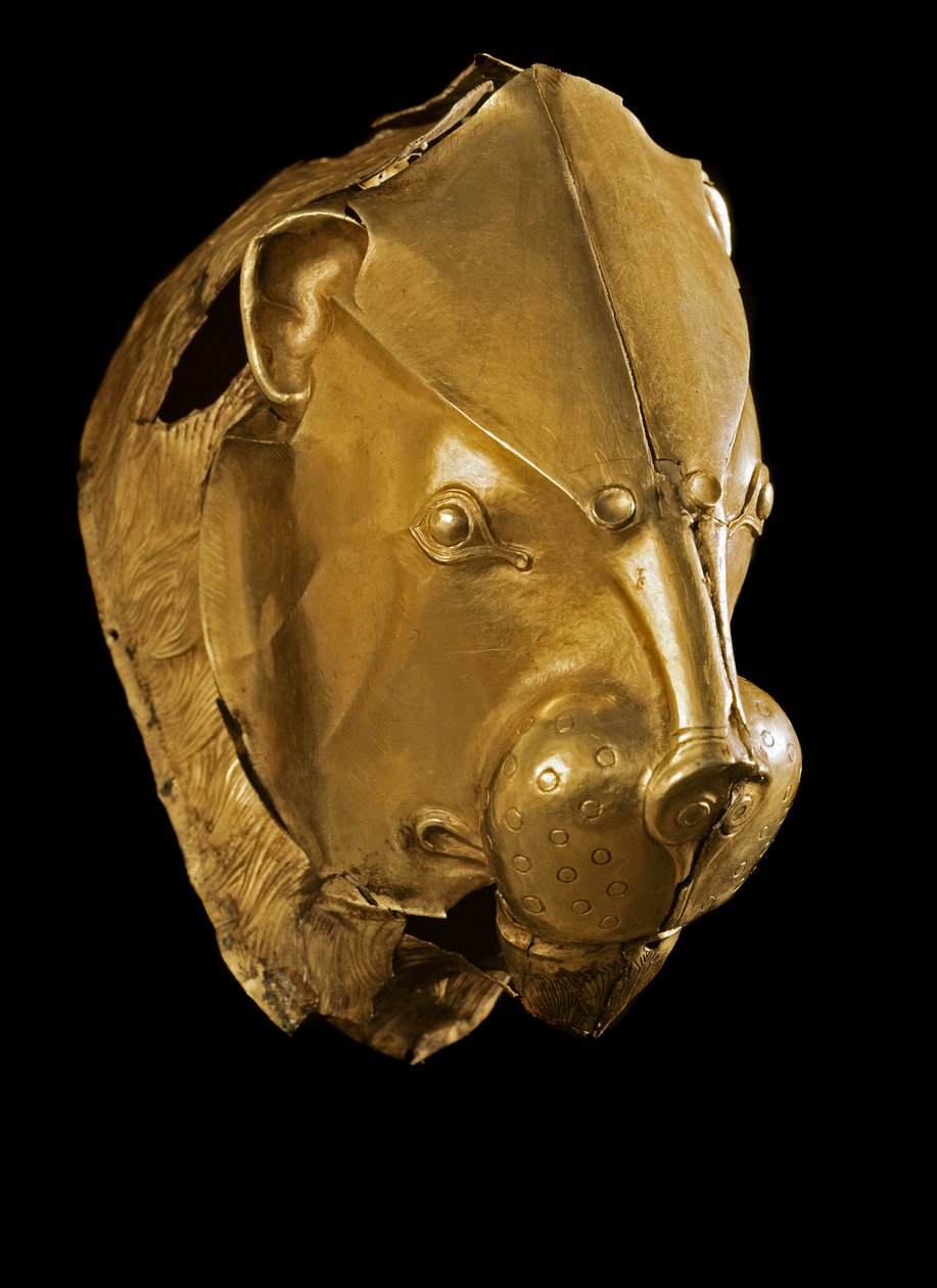 Mycensk kunst: rhython eller rhyton eller gyldent rython (apparatglas) i form af et løvehoved fra grav IV, Mykenes. 16. århundrede f.Kr. Svag. 14 cm Athen, Nationalt Arkæologisk Museum - Mykensk kunst: guld løvehoved rhyton (ceremoniglas) fra Gr. af Mycenaean