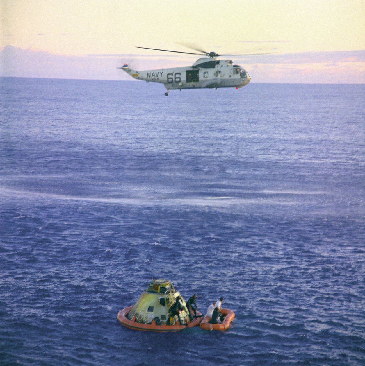 Apollo 10 - NASA, 1969. af NASA Images