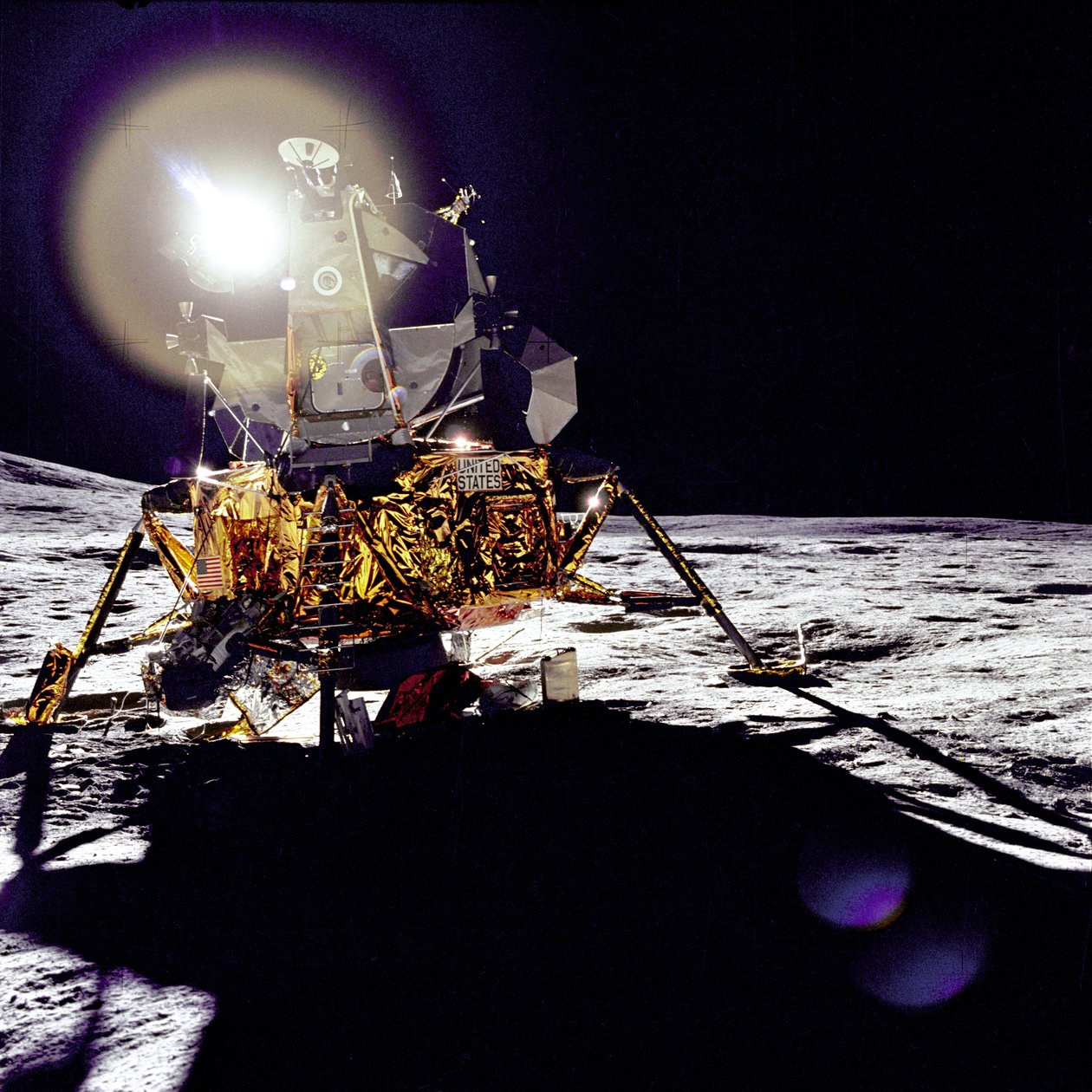 Apollo 14 - NASA, 1971. af NASA Images