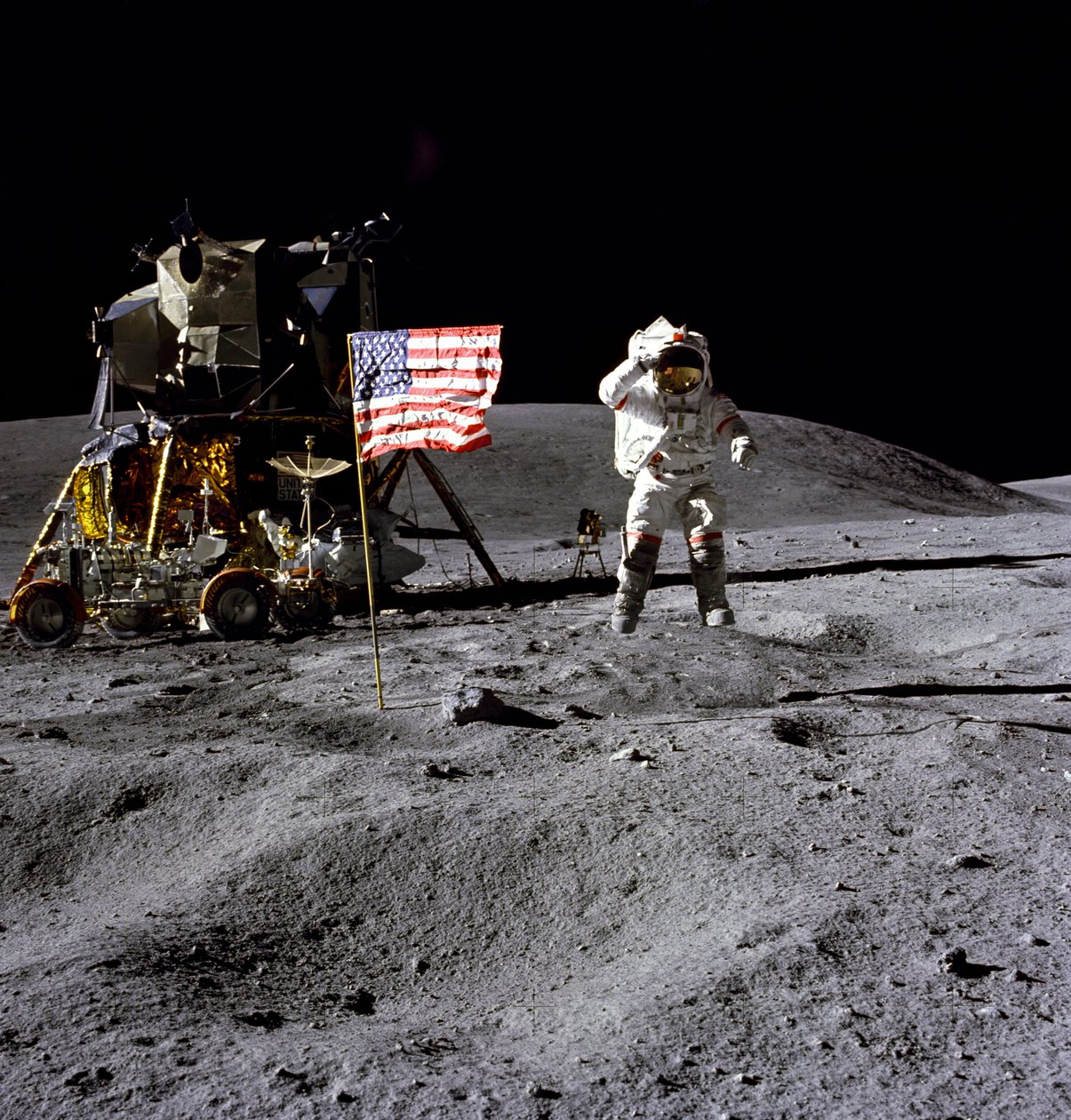 Apollo 16 - NASA, 1972. af NASA Images