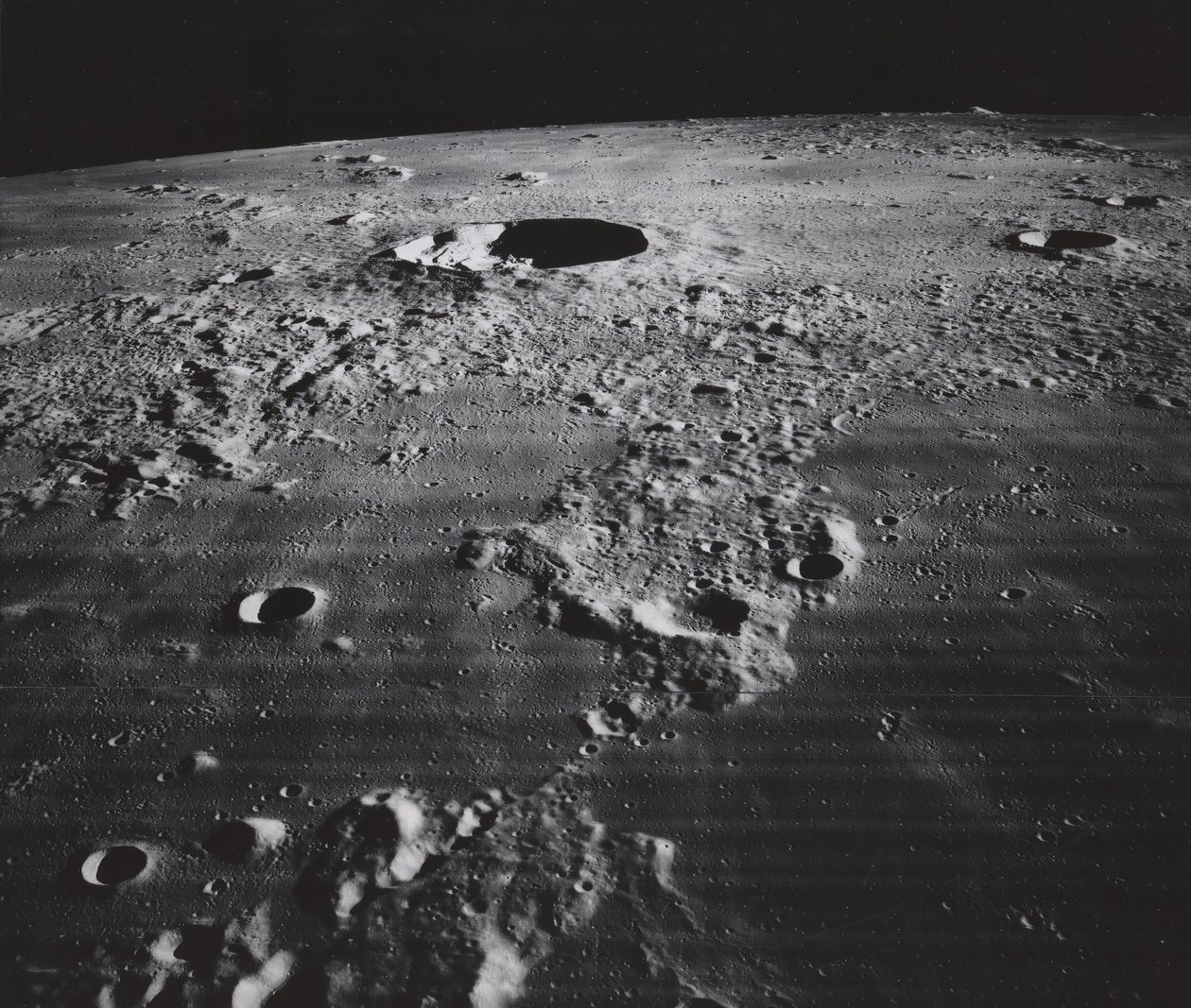 Crater Kepler and Vicinity, 1967. af NASA Images