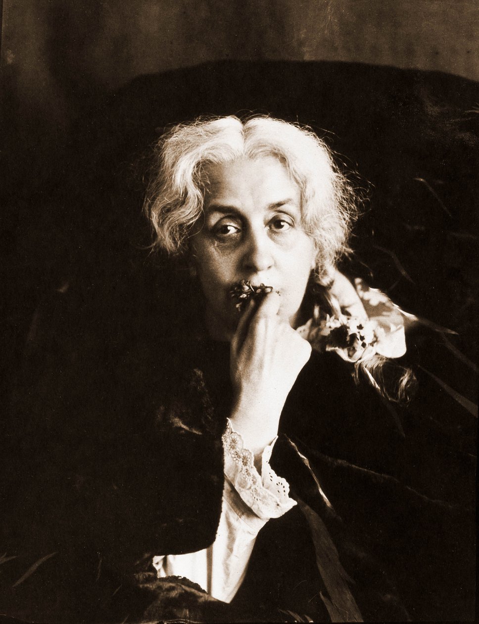 Portræt af Ernestine Nadar, født Lefevre 1836-1909 (foto) af Nadar