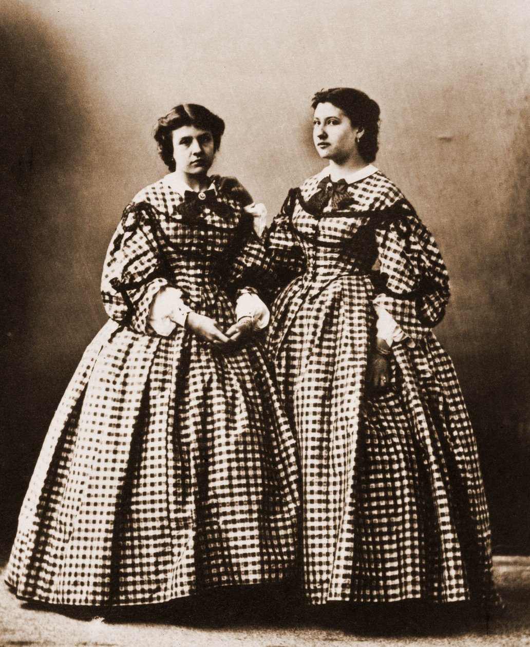 Portræt af Judith Gautier og hendes søster, romanforfatter 1850-1917 (foto) af Nadar