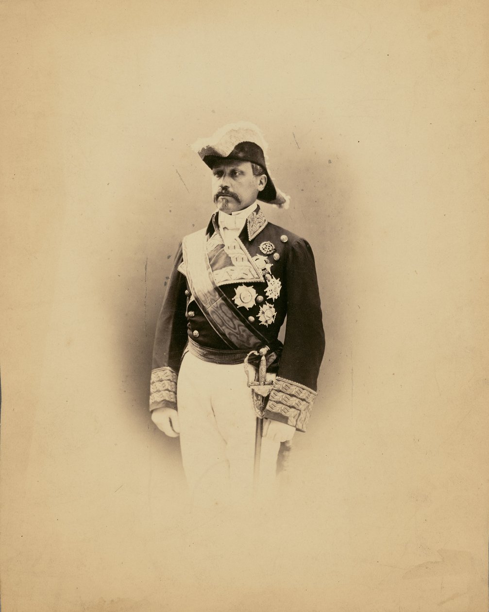 M[aréch]al Serrano af Nadar [Gaspard Félix Tournachon]