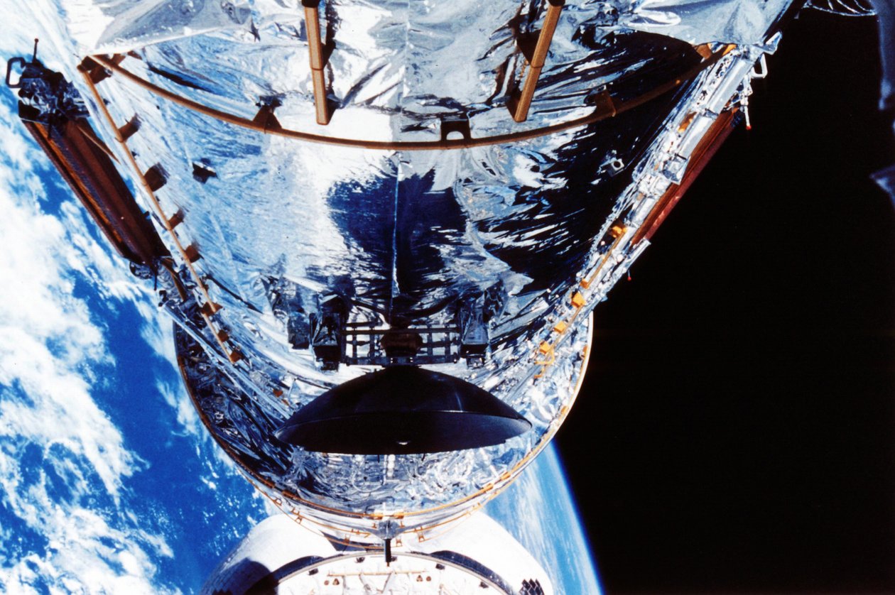 Hubble-rumteleskopet. NASA fotografi. af National Aeronautics and Space Administration National Aeronautics and Space Administration