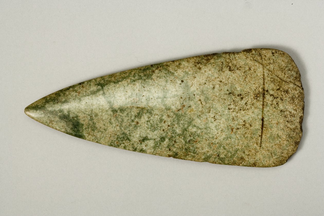 Øksehoved, 4500-2500 f.Kr. (poleret grøn sten) (se 270530 for verso) af Neolithic