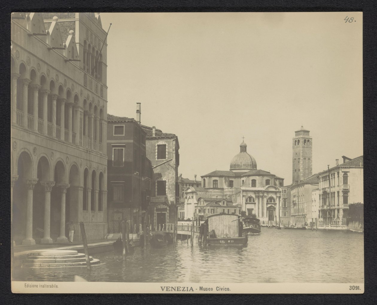 Gevel van de Fondaco dei Turchi te Venetië Venedig - Civic Museum (titel på objekt) af Neue Photographische Gesellschaft