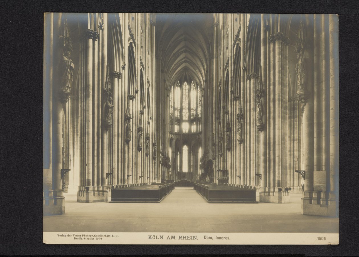 Interiør af Kölner Domkirke Köln am Rhein. Dom, Inneres (titel på objekt) af Neue Photographische Gesellschaft