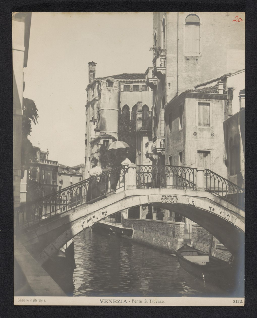 Ponte San Trovaso te Venetië Venedig - Ponte S. Trovaso (titel på objekt) af Neue Photographische Gesellschaft