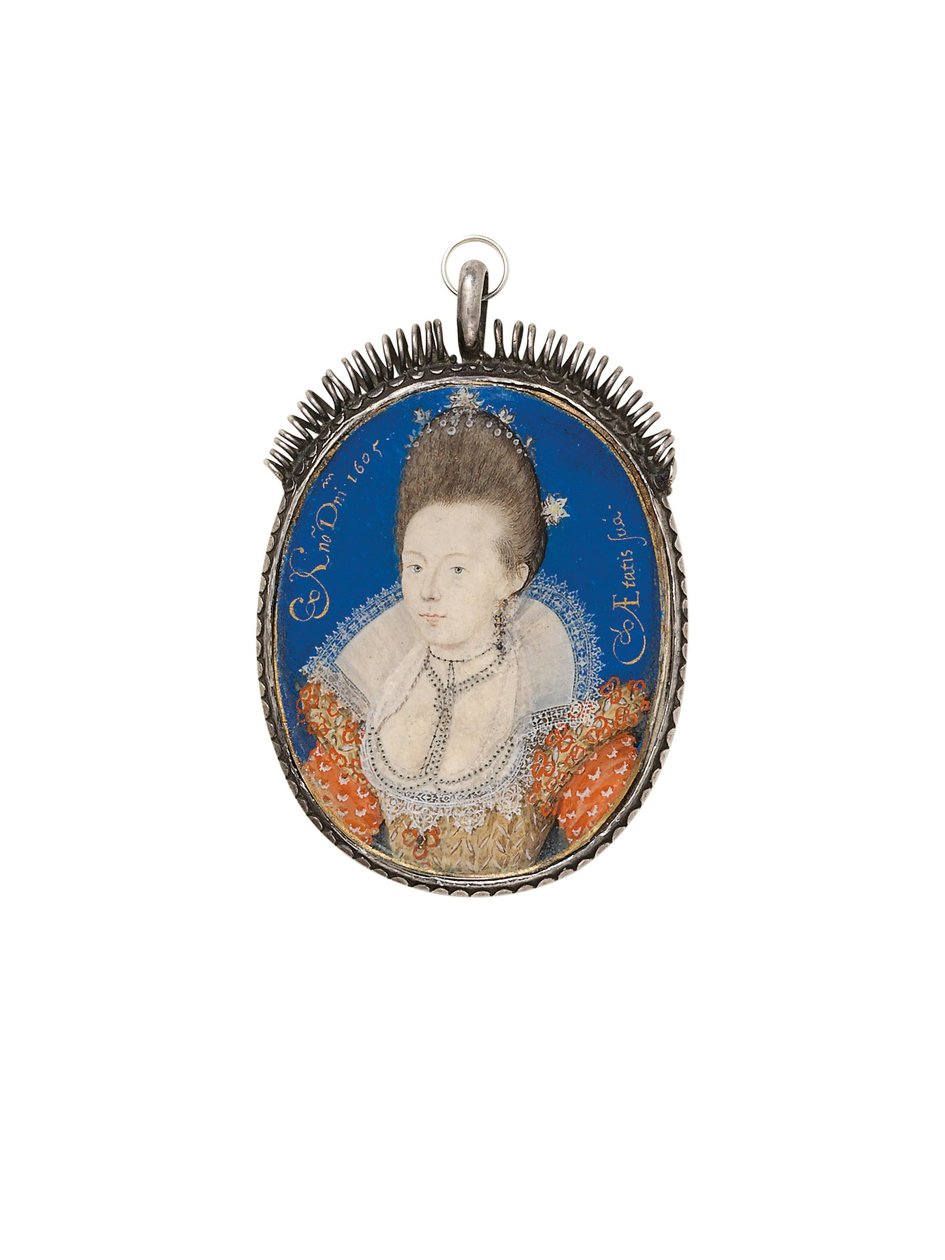 En dame i guldkjole med højtstående ryg, 1605 af Nicholas Hilliard
