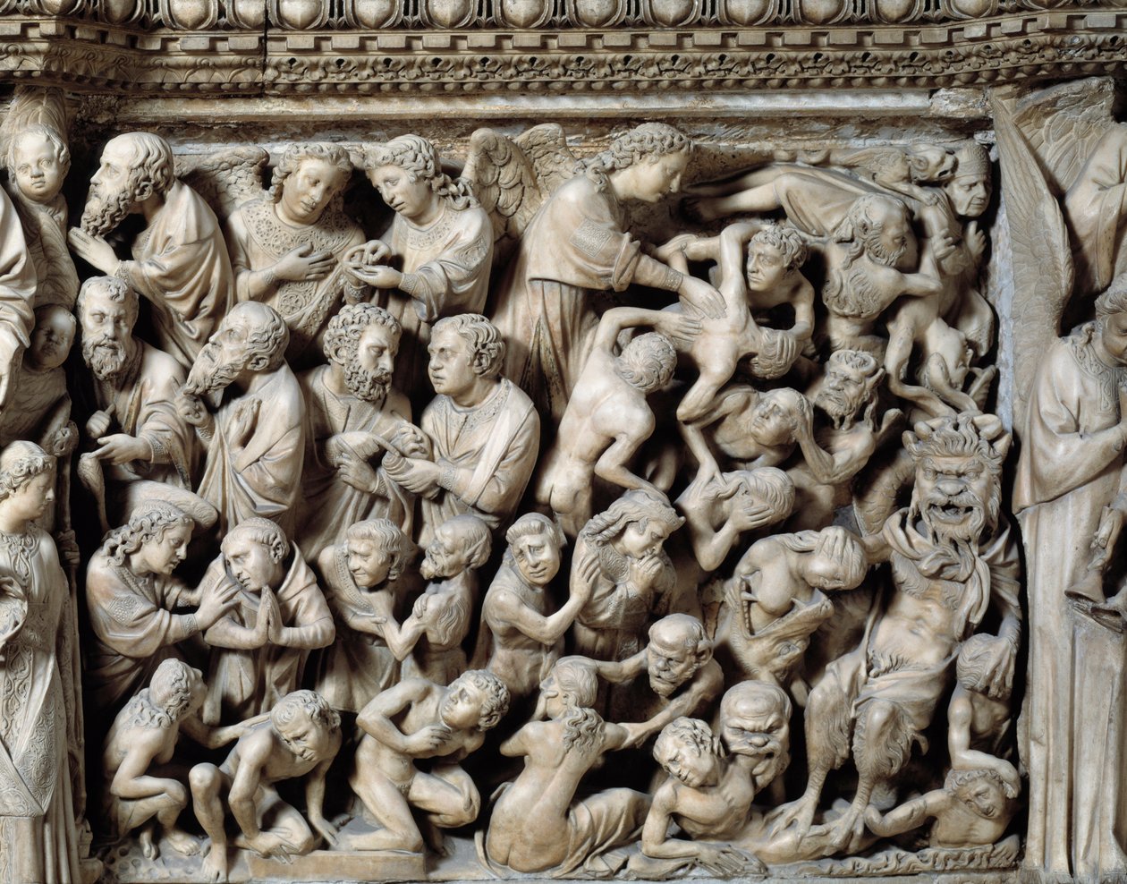 Gotisk kunst: Sidste dom, Damned in hell, detalje af relieffer af prædikestol af Nicola Pisano