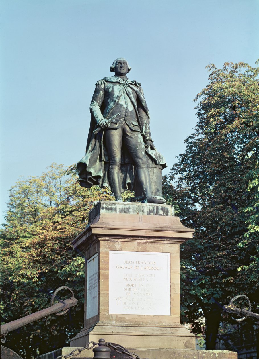 Statue af Jean Francois de Galaup (1741-88) greve af La Perouse på Place Laperouse af Nicolas Bernard Raggi