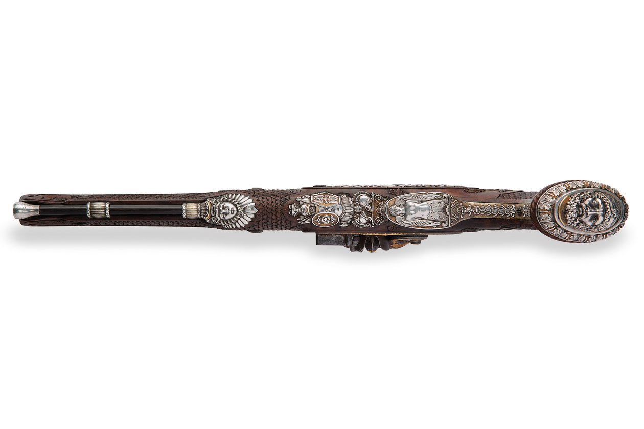En af et par sølvmonterede riflede flintlåspistoler, Versailles, 1825 af Nicolas Noel Boutet