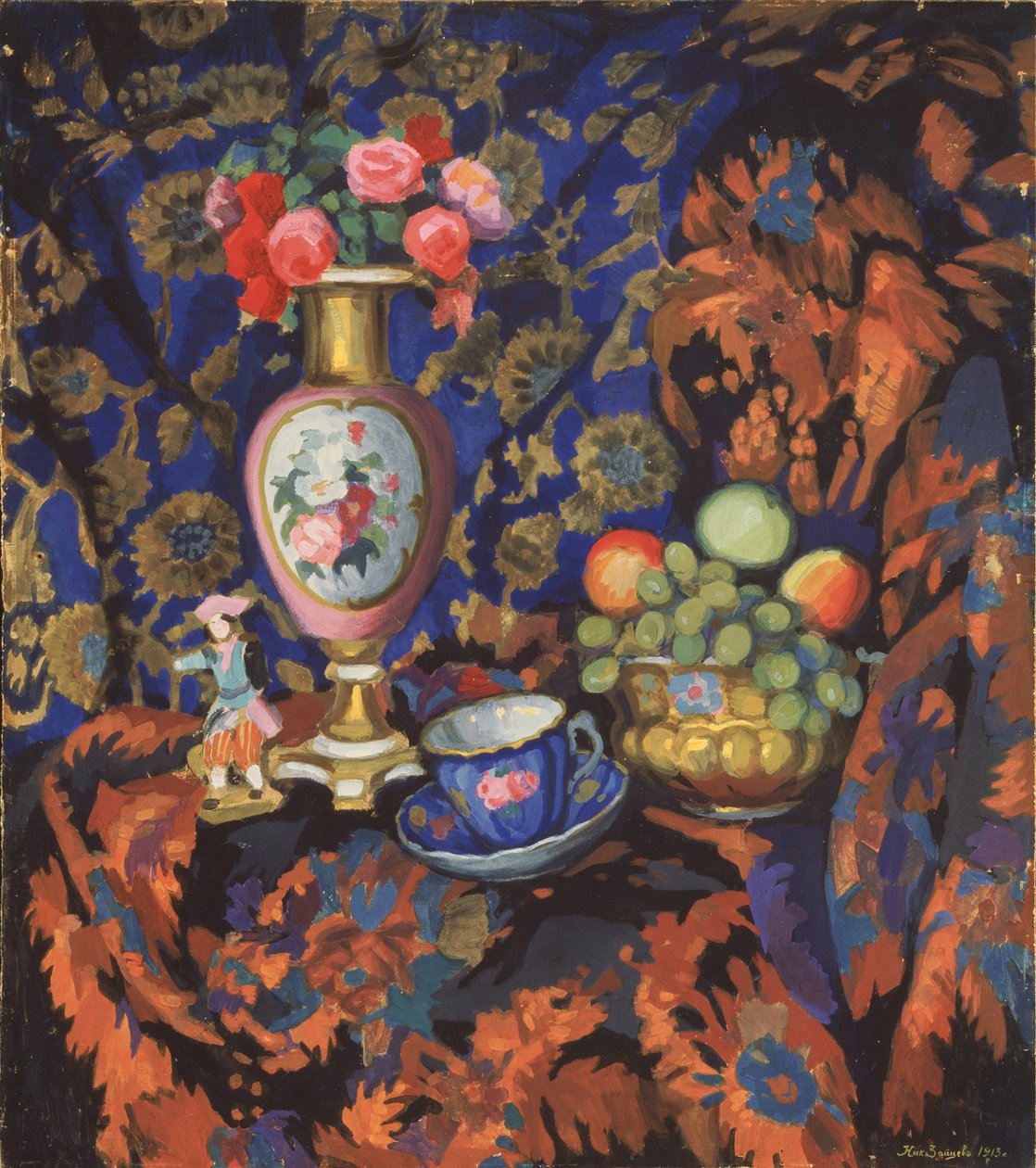 Stilleben med porcelæn og blomster, 1913 af Nikolai Semyonovich Zaytsev