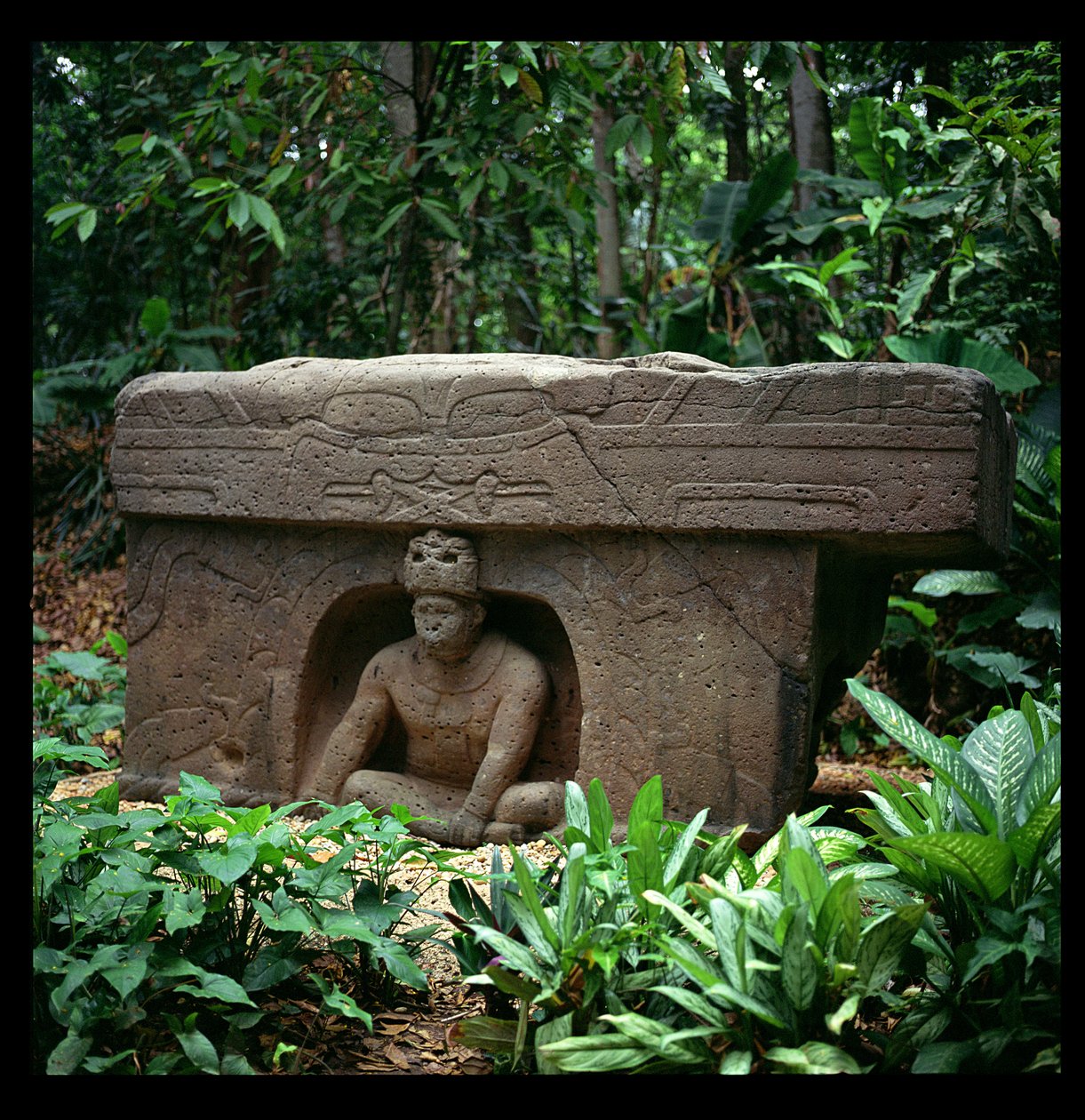 Alter 4, førklassisk periode af Olmec