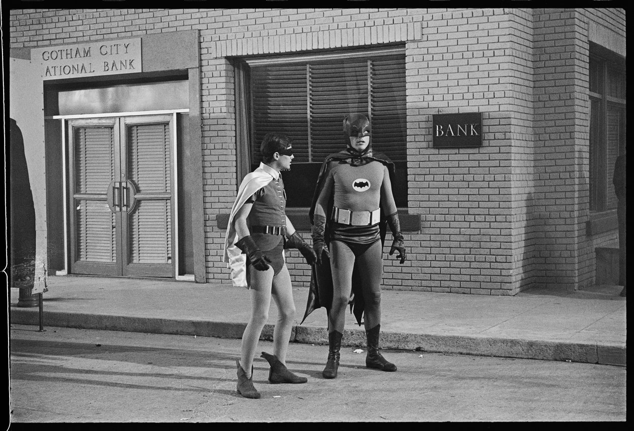 Batman og Robin på sættet af tv-serien af Orlando Suero