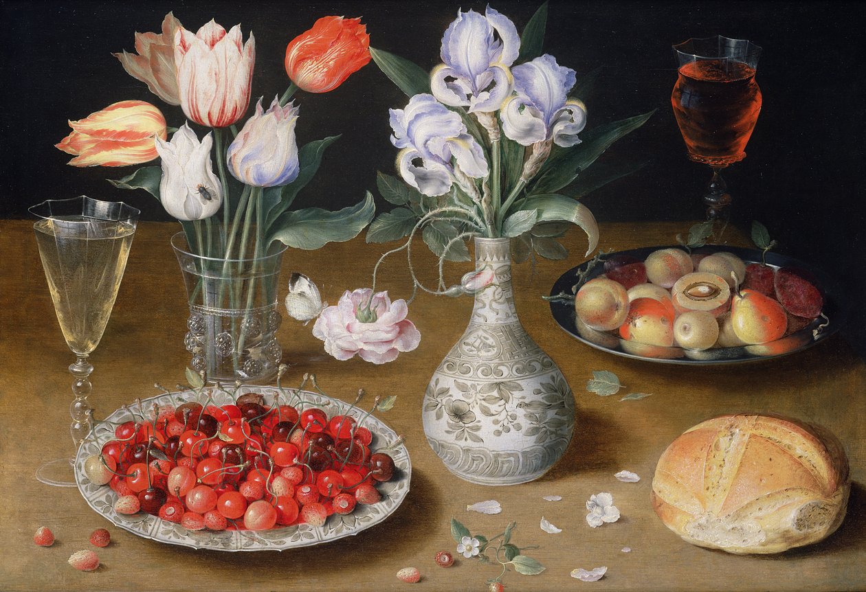 Stilleben med liljer, roser, tulipaner, kirsebær og vilde jordbær af Osias the Elder Beert