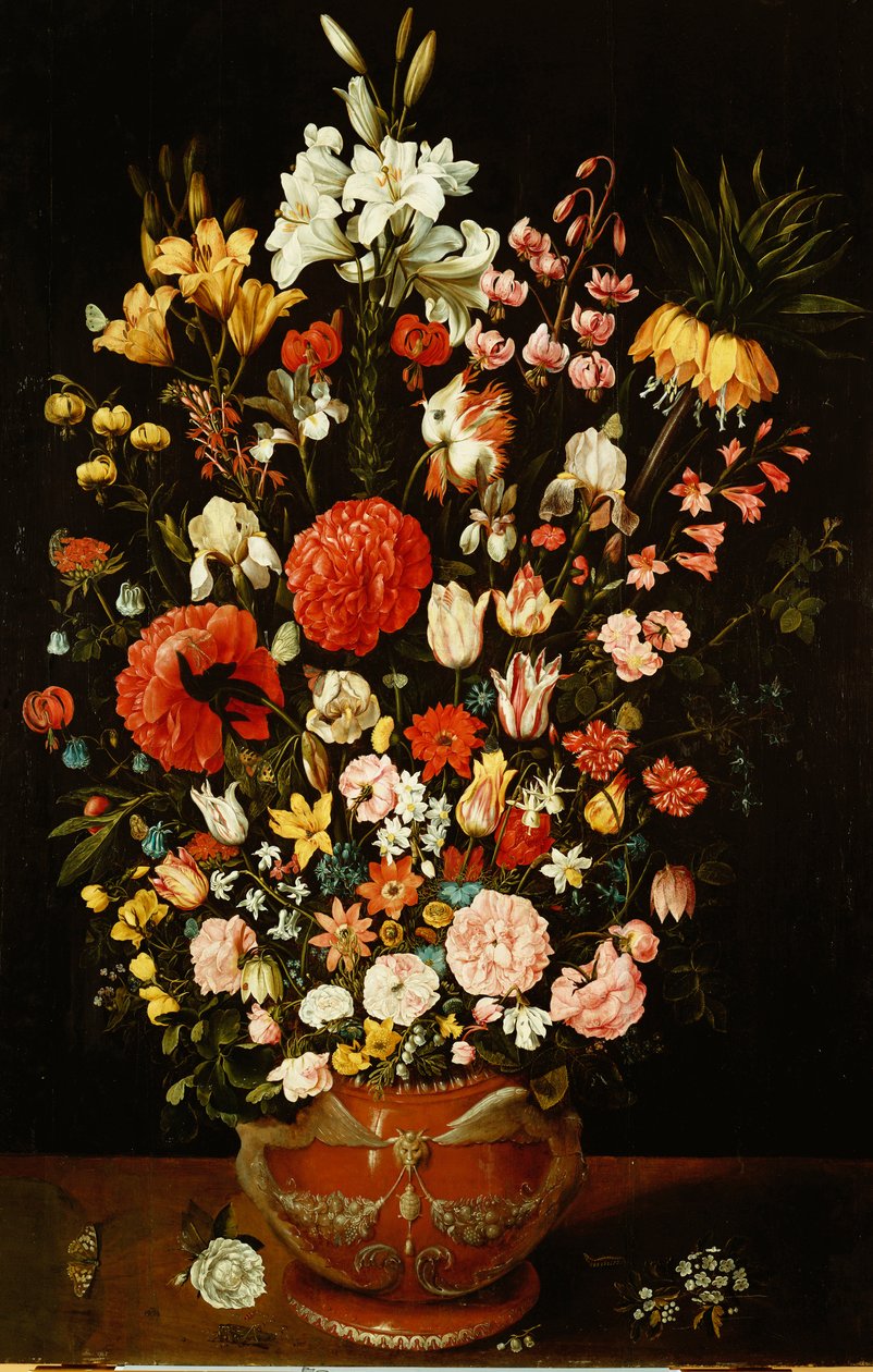Tulipaner, liljer, iris, roser, nelliker, pæoner og andre blomster i en skulptureret terracotta urne af Osias the Elder Beert