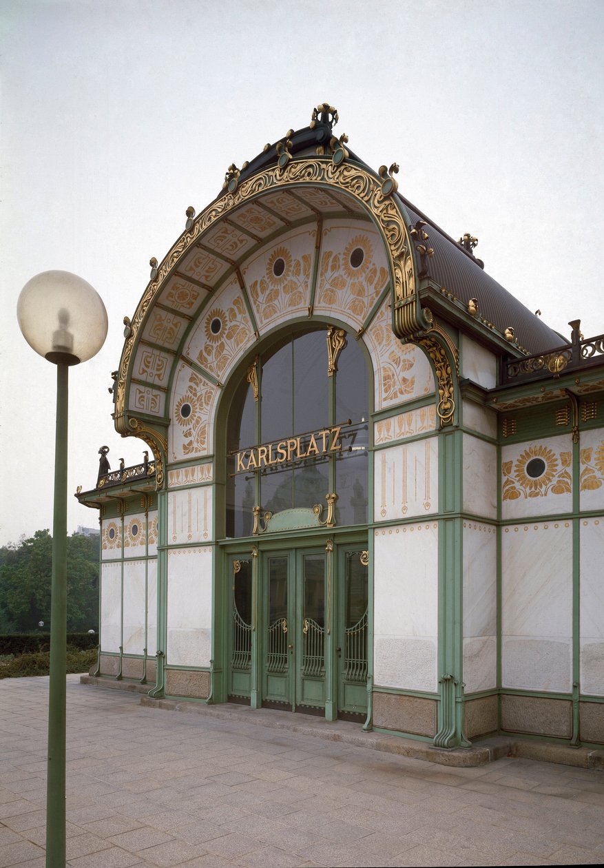 Art Nouveau: udsigt over pavillonen på Karlsplatz metrostation (nu café) lavet af arkitekt Otto Wagner (1841-1918) (Wiensk løsrivelse) 1894-1899 Wien, Østrig af Otto Wagner