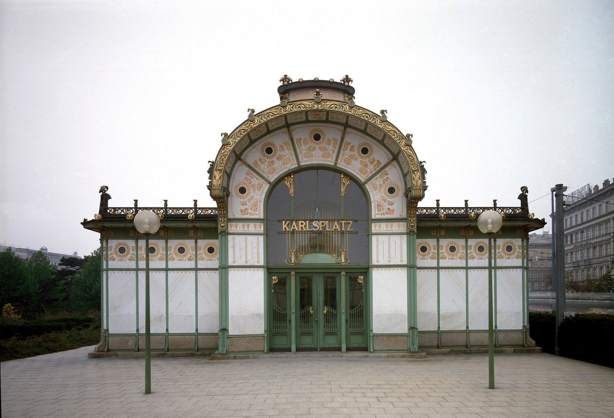 Art Nouveau: udsigt over pavillonen på Karlsplatz metrostation (nu café) lavet af arkitekt Otto Wagner (1841-1918) (Wiensk løsrivelse) 1894-1899 Wien, Østrig af Otto Wagner