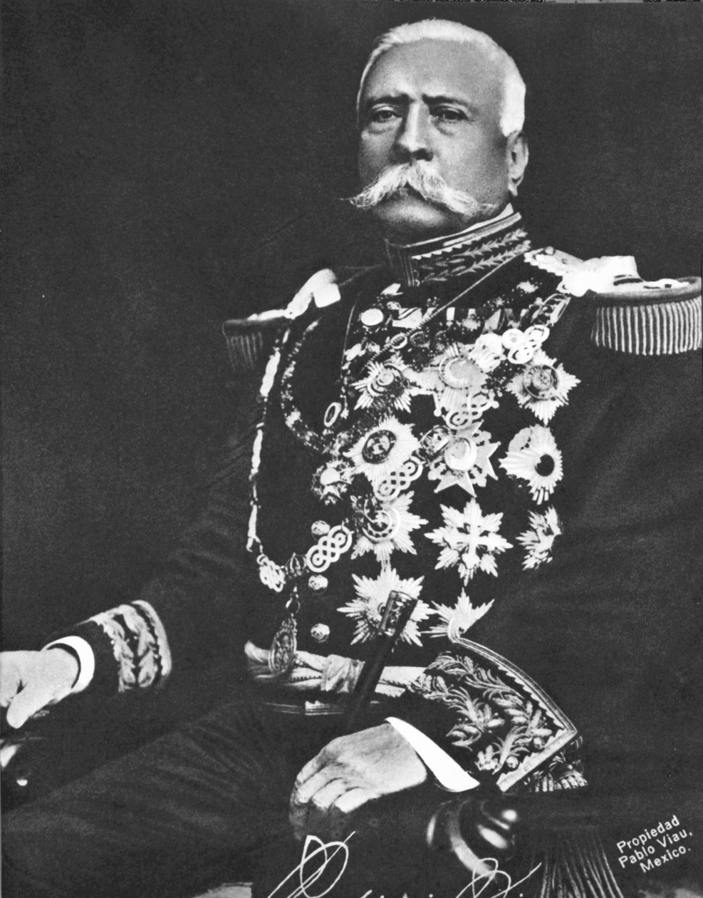 Porfirio Diaz fra Mexico, ca. 1910 (bw-foto) af Pablo Viau