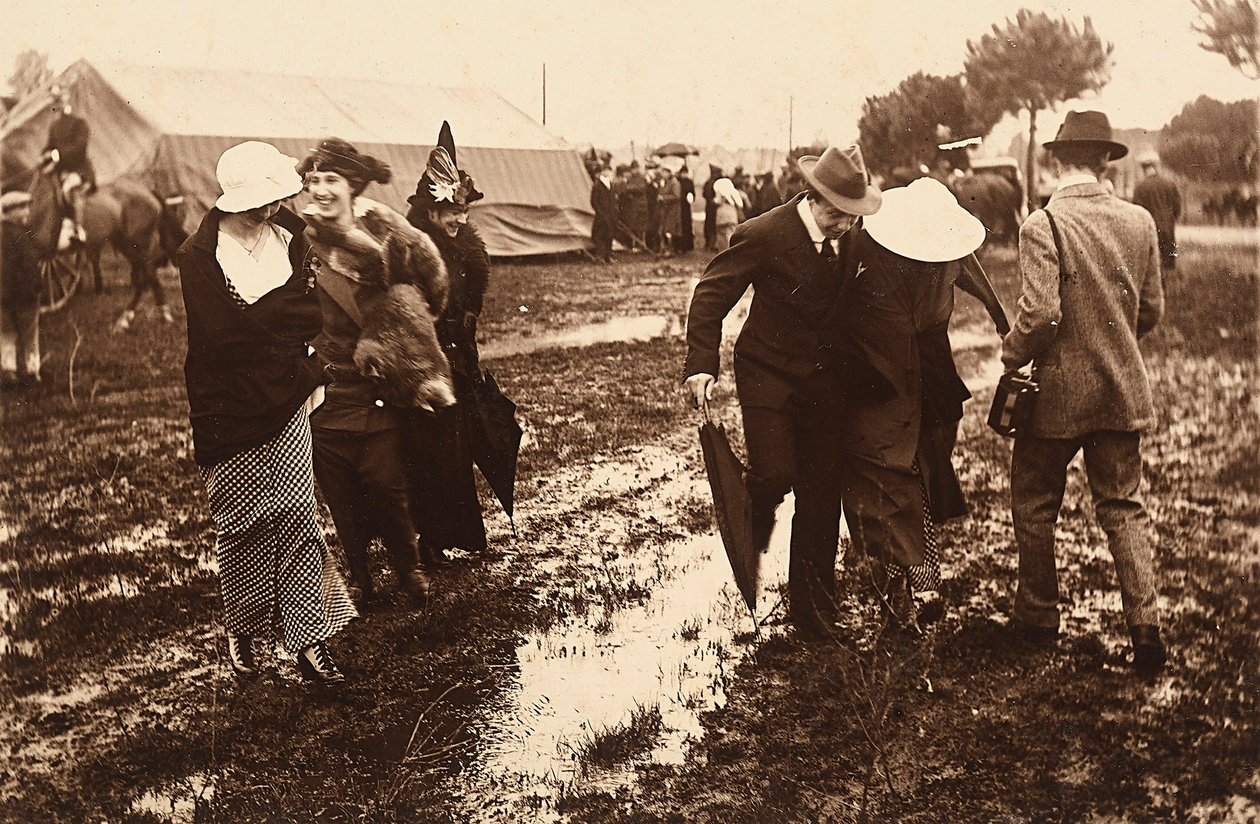 Gæster ved festlighederne ved en rævejagt ved Capannelle, nær Rom, 22/02/1915 (s/h foto) af Paolo Lucchesi