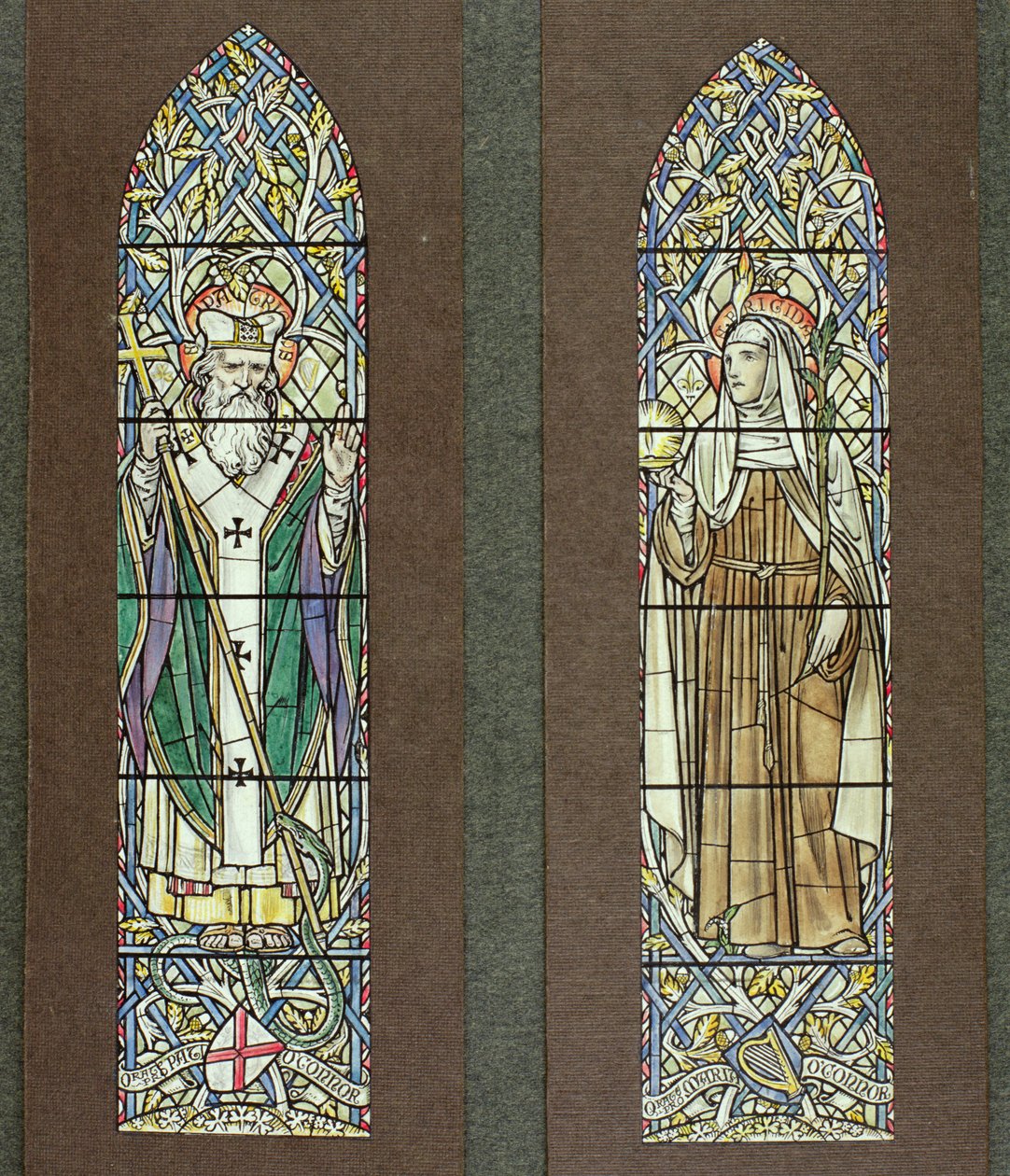 Design til farvede glasvinduer, der forestiller St. Patrick og St. Bridget i Chapel of the Scottish Saints i Fort Augustus Abbey, Loch Ness, 1919 af Paul Vincent Woodroffe