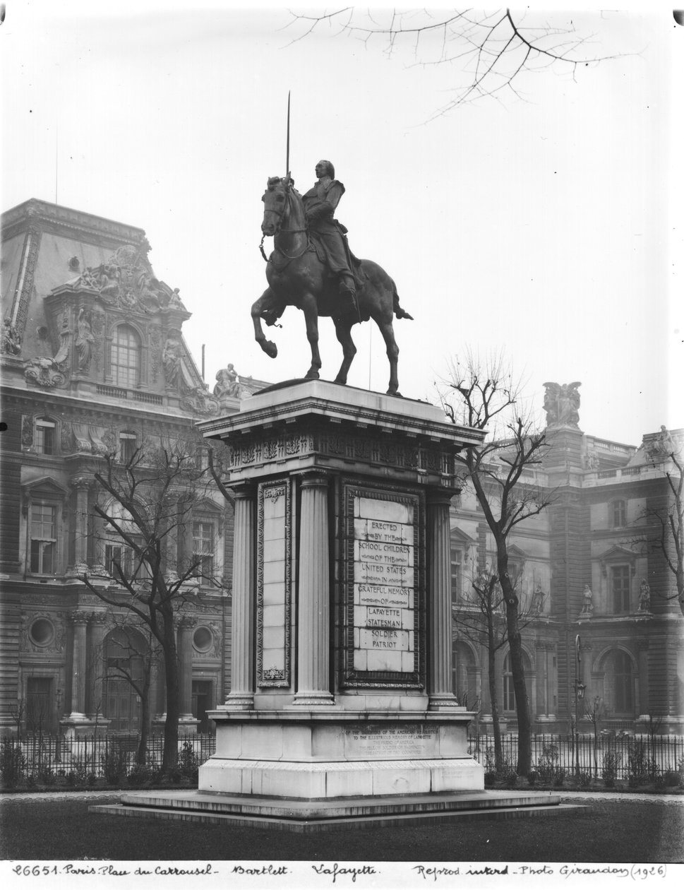 Monument dedikeret til general Lafayette (1757-1834) 1899-1907 (bronze) af Paul Wayland Bartlett