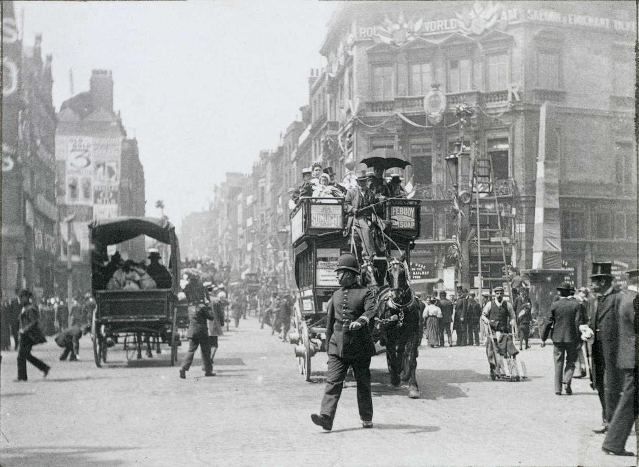 Ludgate Circus, London, forberedt til dronningens jubilæum, 1897 af Paul Martin