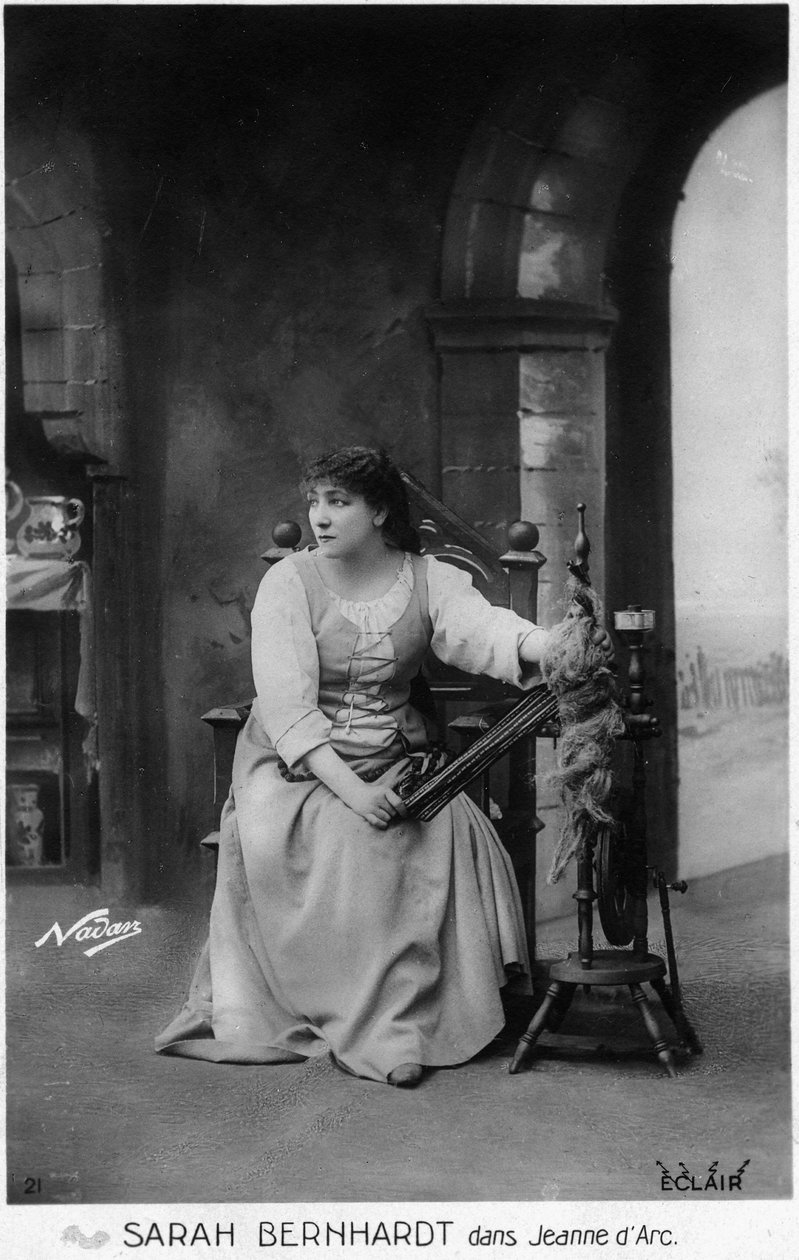 Henriette Rosine Bernard aka Sarah Bernhardt (1844-1923) som "Joan of Arc" af Jules Barbier af Paul Nadar