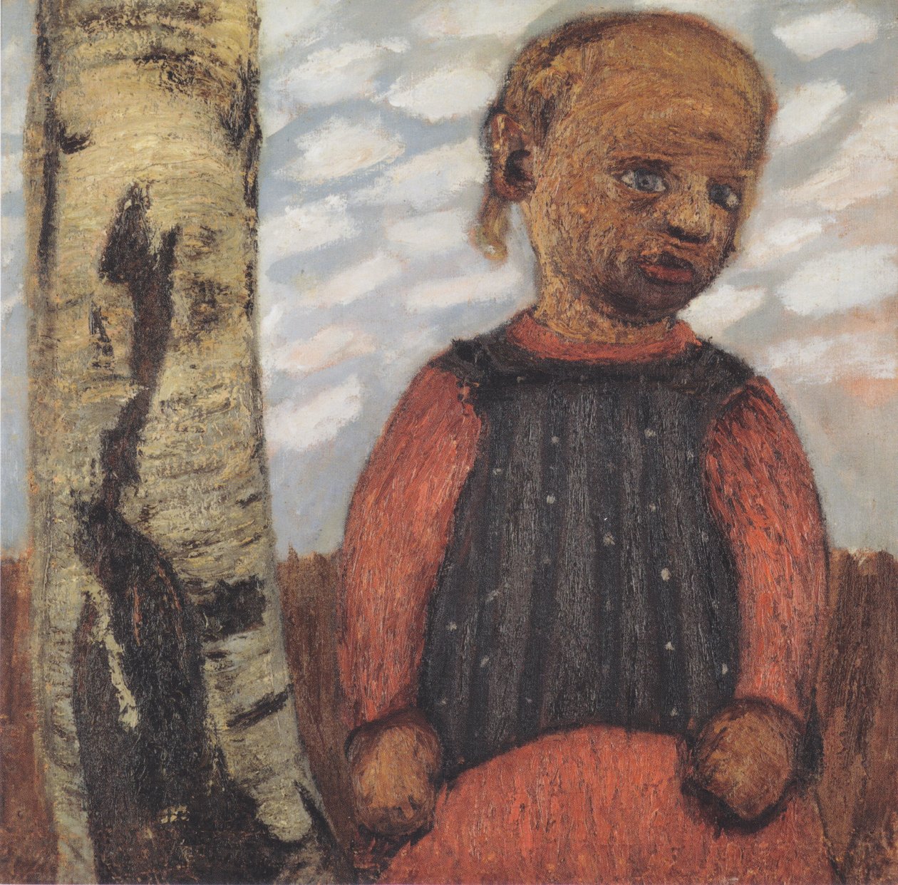 Pige i rød kjole på træstamme foran skyet himmel af Paula Modersohn Becker