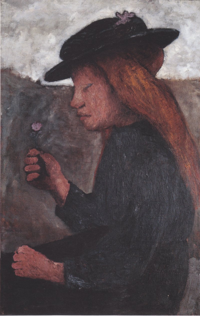 Siddende pige med sort hat og blomst i højre hånd af Paula Modersohn Becker