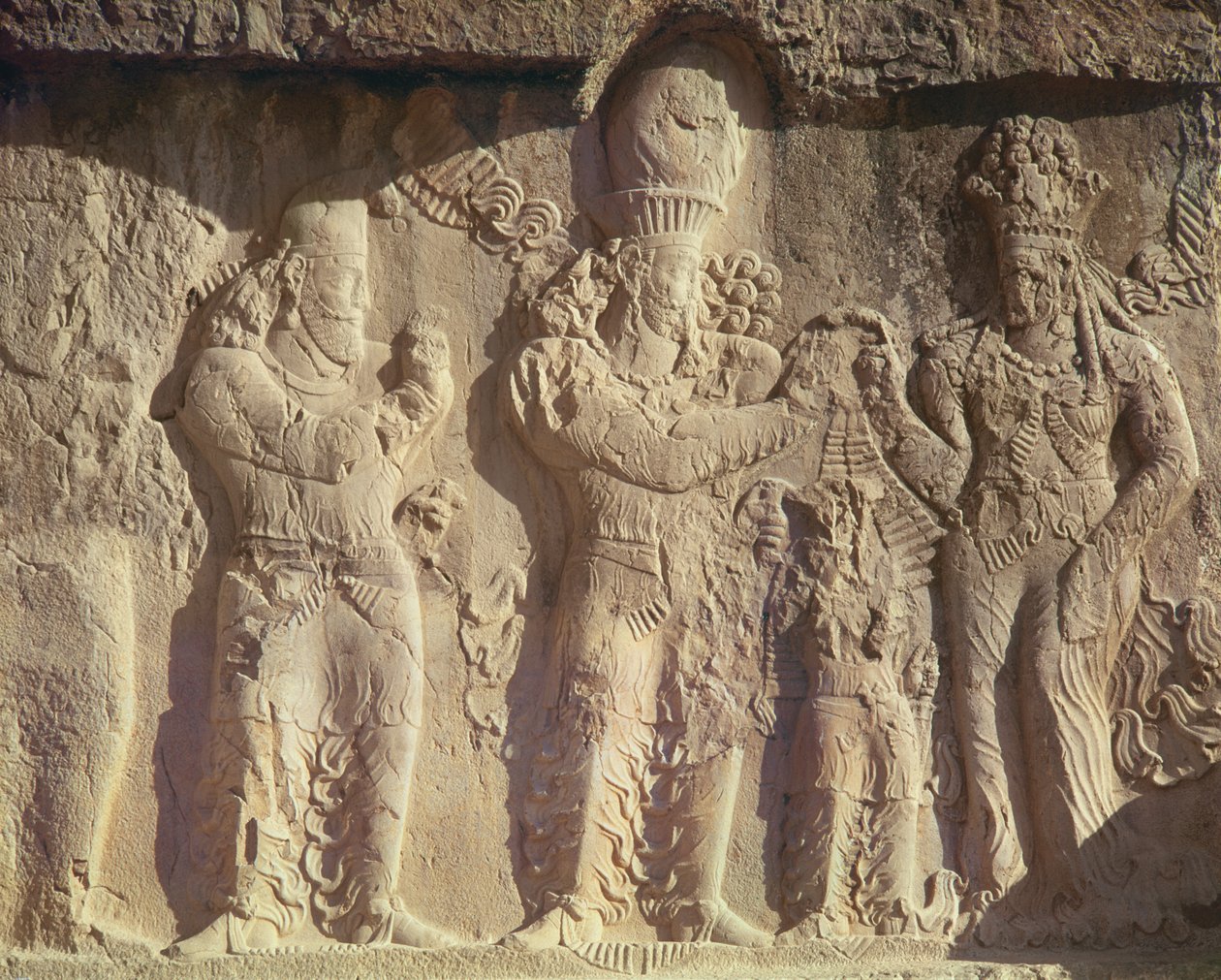 Investiture of Narses af gudinden Anahita, Sasanian, 226-651 e.Kr. af Persian School