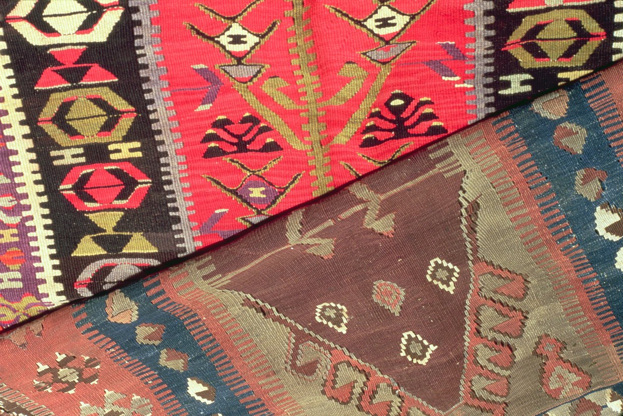 Detalje af to bedetæpper (tekstil) af Persian School