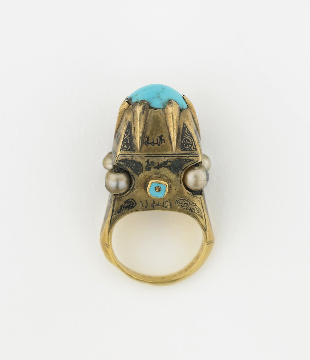 Ring, Iran (guld med turkis og perler) af Persian School