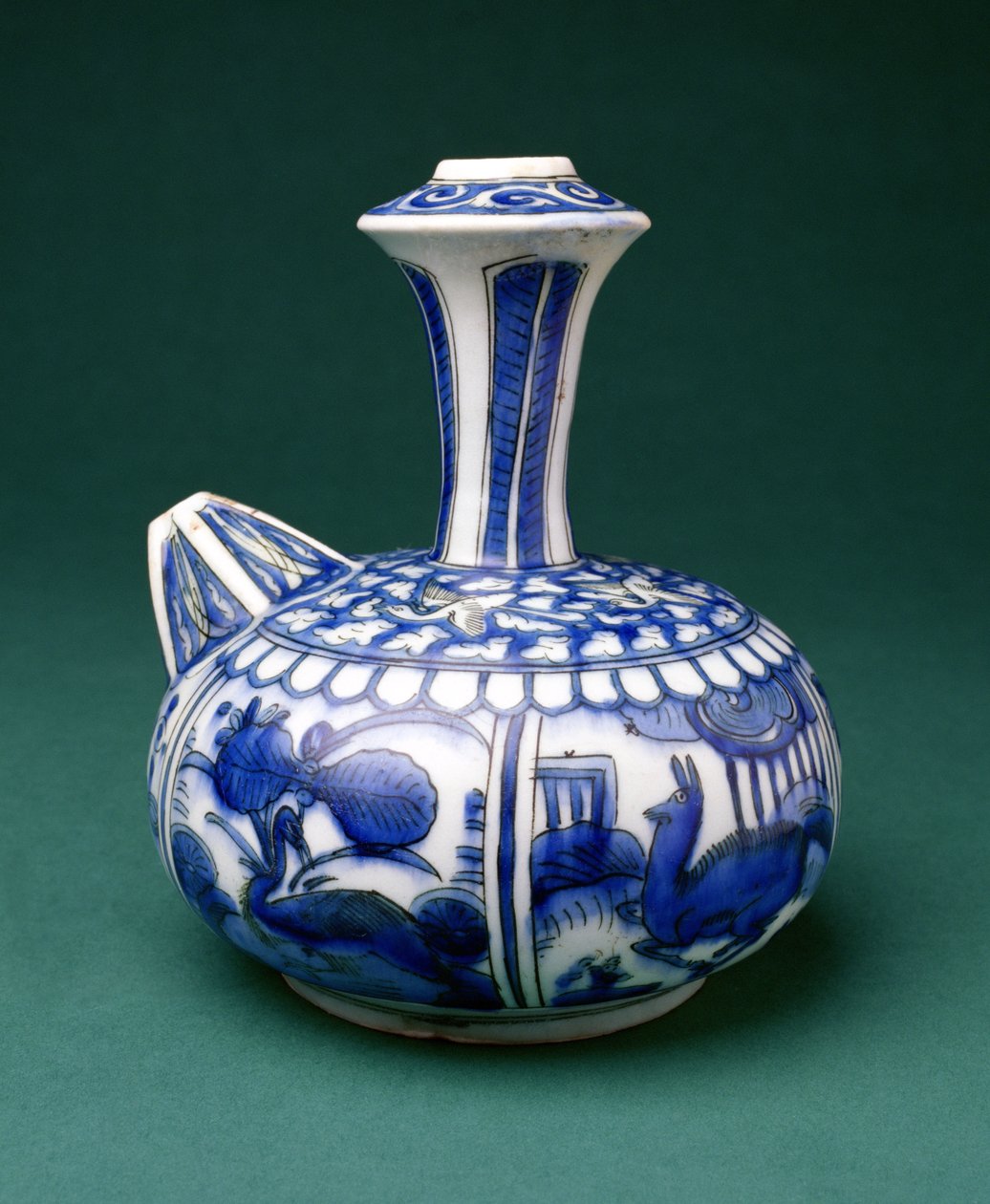 Safavid Blue and White Kendi, 1600-50 (underglasur malet fajance) af Persian School