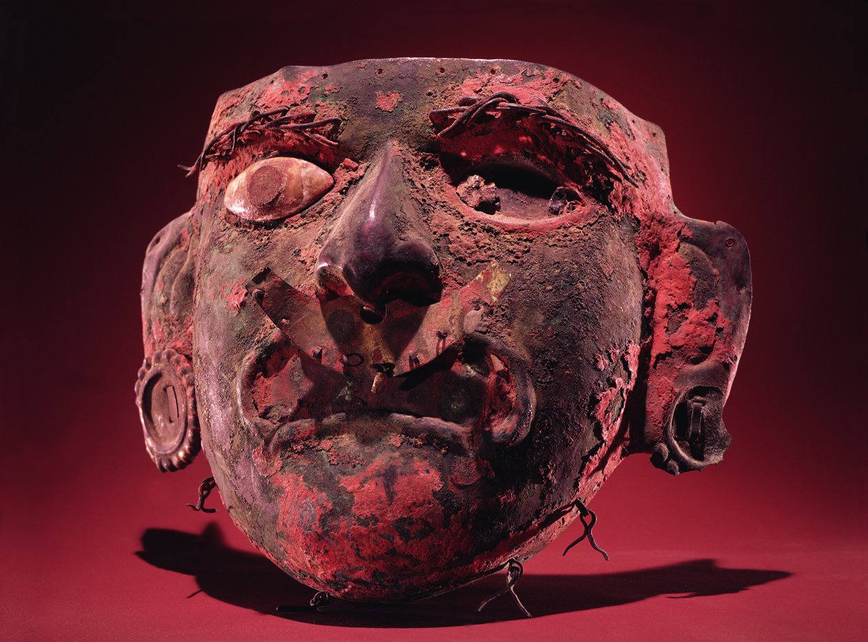 Incan Mask (kobberlegering og skal) af Peruvian School