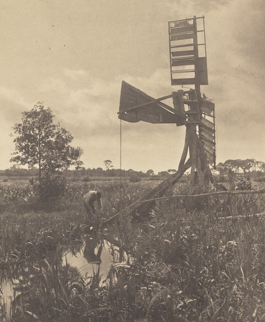 En forfalden vandmølle af Peter Henry Emerson