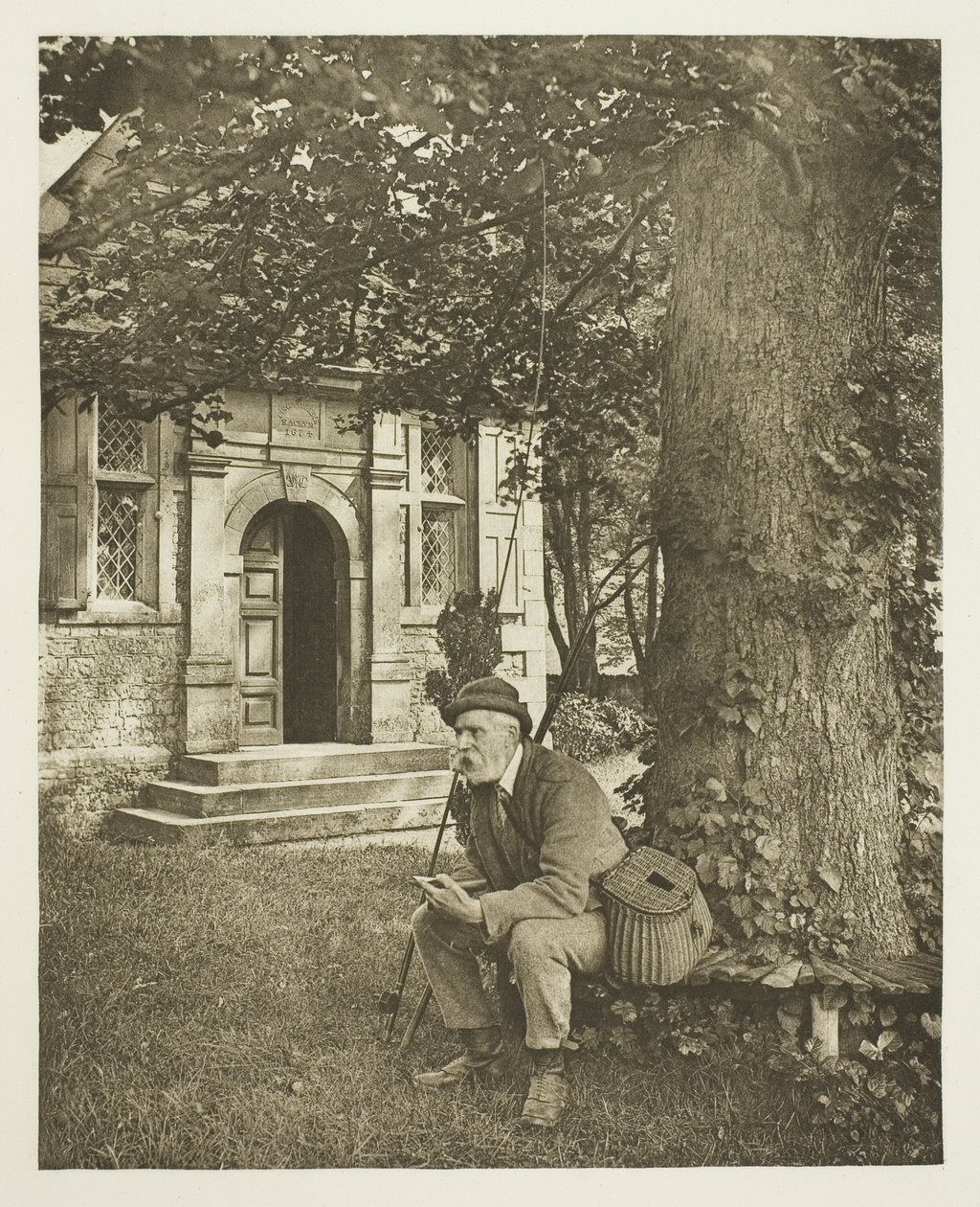 Walton og Cottons fiskerhus (The Doorway) af Peter Henry Emerson