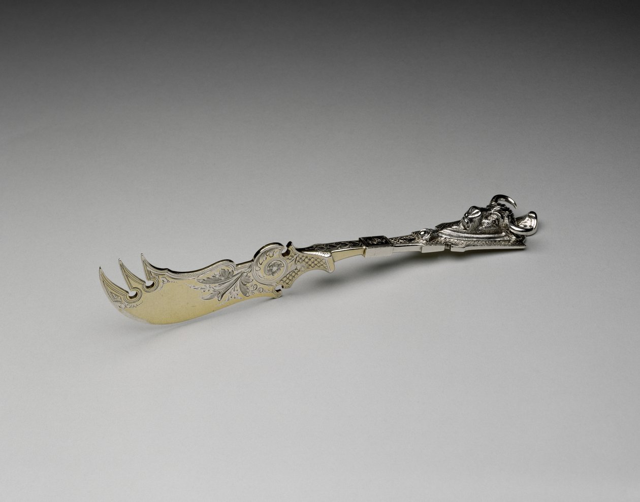 Ostekniv, ca. 1865-1870 (sølv og forgyldt sølv) af Peter L. Krider