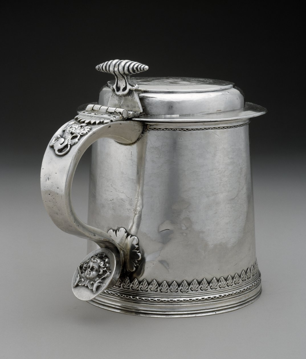 Tankard, ca. 1710 (sølv) af Peter Van Dyck