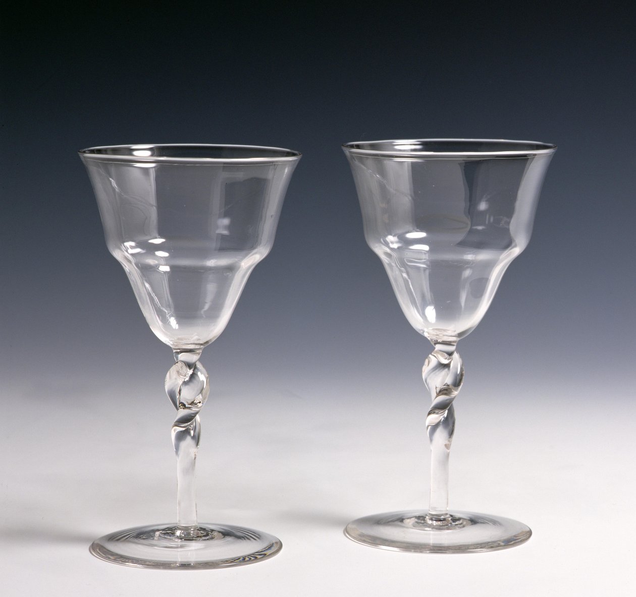 Vinglas, ca. 1862-63 (glas) af Philip Webb