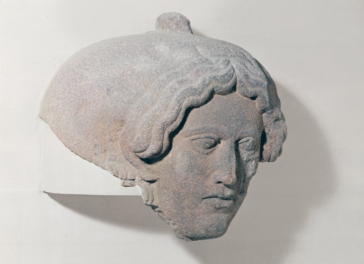 Hoved af en kvinde, fragment af en sarkofag af Phoenician