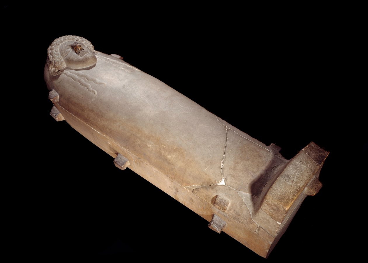 Phoenicia: sarkofag med et menneskehoved i hvid marmor fra Tripoli, Libanon. Søn 2,1 m Paris, Musée du Louvre af Phoenician Phoenician
