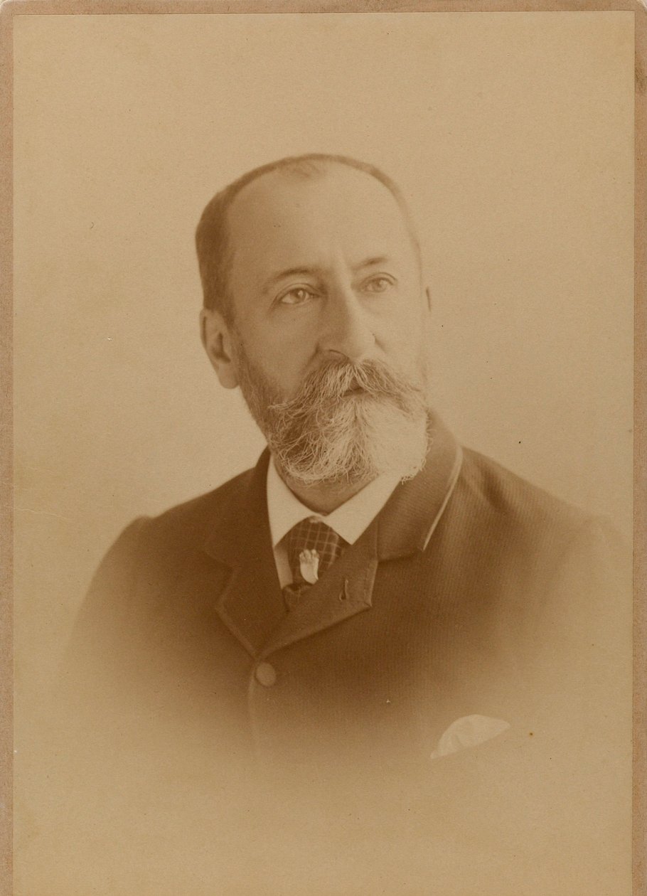 Portræt af komponisten Camille Saint-Saëns 1835-1921. af Photo studio J. Lacroix.