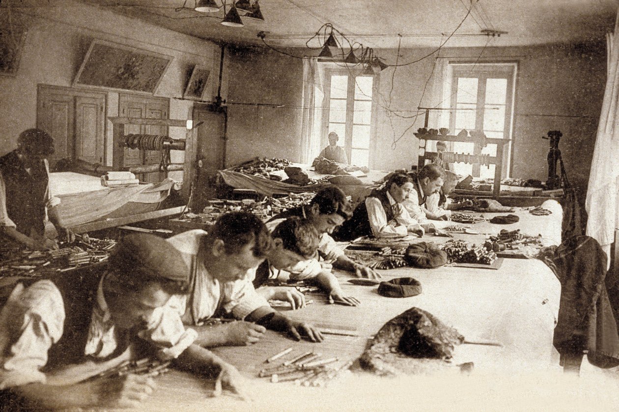 Aubusson Tapestry Factory, Frankrig, ca. 1900 (s/h-billede) af Photographer French