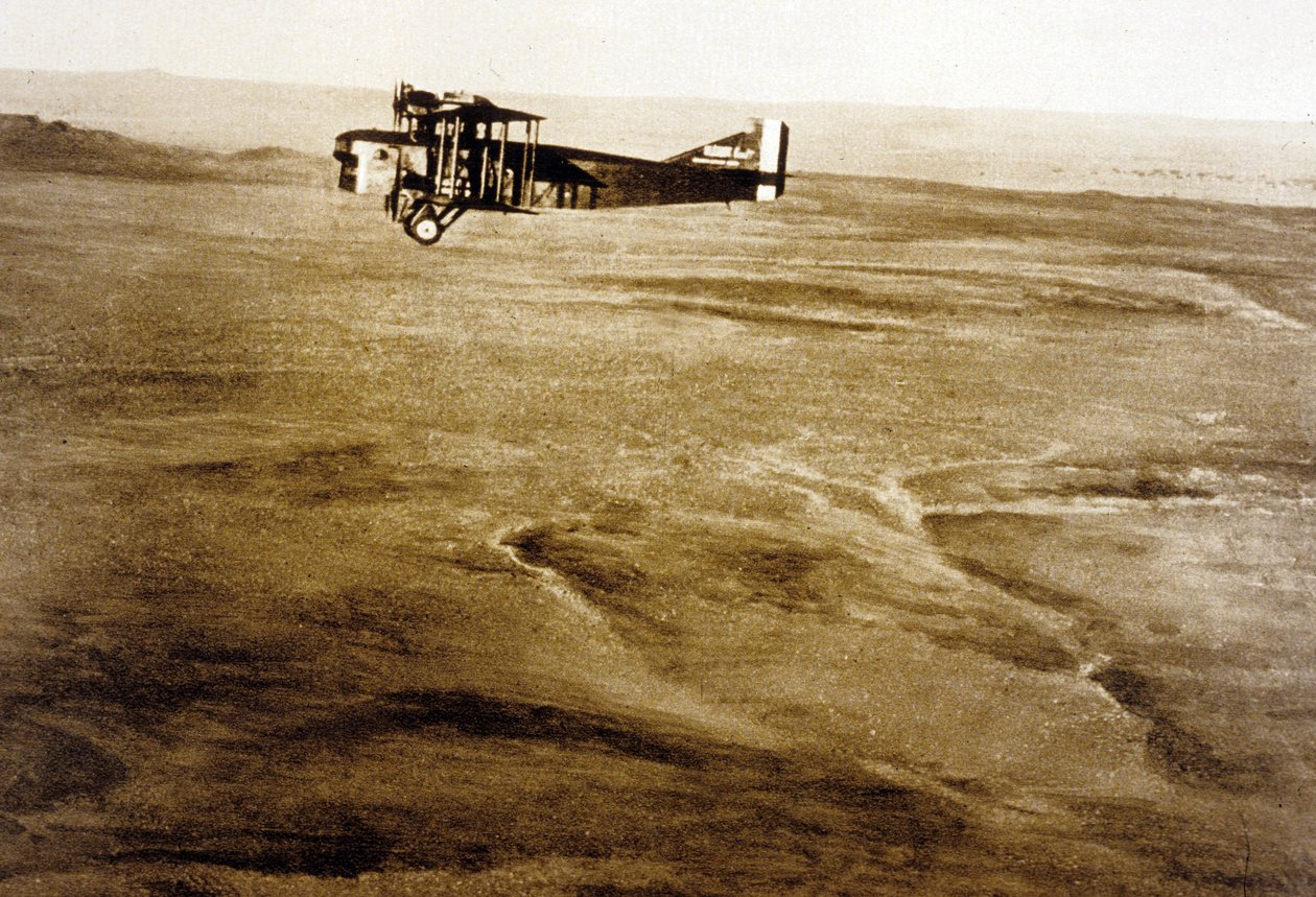 Roland Garros flyver over Algeriet (s/h foto) af Photographer French