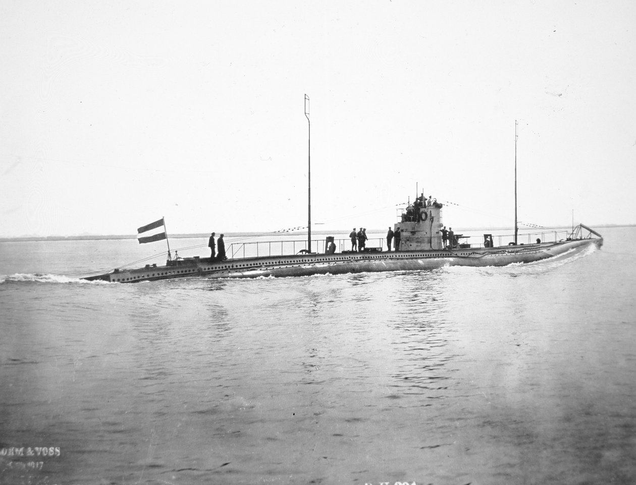 Tysk U-båd, ca. 1915 (s/h foto) af Photographer German