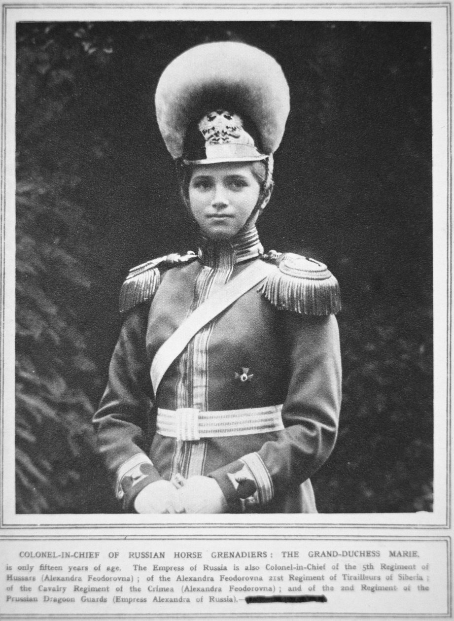 Storhertuginde Maria i uniformen af den øverste oberst for de russiske hestegrenaderer af Photographer Russian